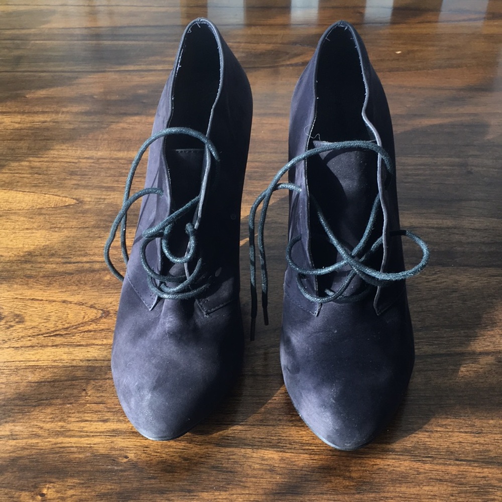 Suede bootie